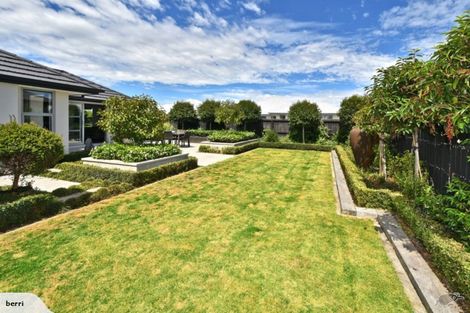 Photo of property in 5 Gosling Crescent, Halswell, Christchurch, 8025