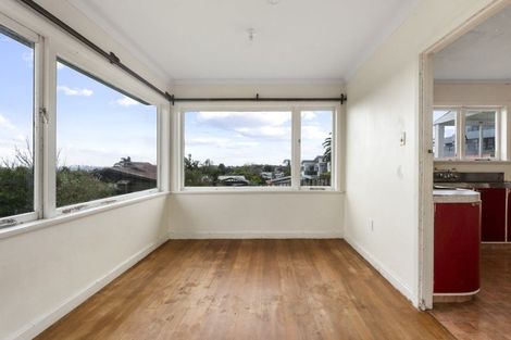 Photo of property in 128 Rosier Road, Glen Eden, Auckland, 0602