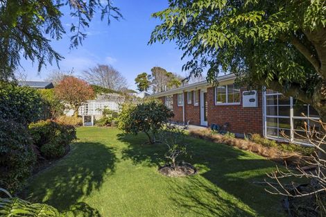 Photo of property in 293 Mangorei Road, Merrilands, New Plymouth, 4312