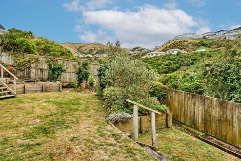 Photo of property in 32 Amesbury Drive, Churton Park, Wellington, 6037