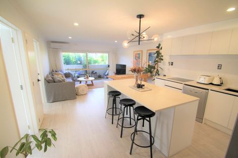 Photo of property in 2a/47 Stanhope Road, Mount Wellington, Auckland, 1051