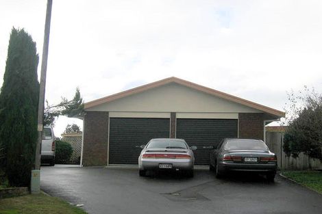 Photo of property in 10 Oakwood Grove, Paraparaumu Beach, Paraparaumu, 5032