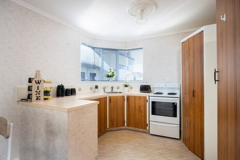 Photo of property in 2/12 Newton Street, Fitzroy, New Plymouth, 4312