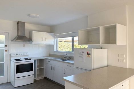Photo of property in 2/73 Harewood Road, Papanui, Christchurch, 8053