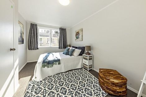 Photo of property in 34 Lavinia Crescent, Mangere East, Auckland, 2024