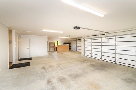 Photo of property in 100 Mount Taylor Drive, Feilding, 4775