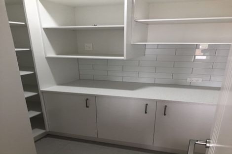 Photo of property in 9 Davey Crescent, Orewa, 0931