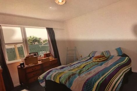 Photo of property in 2/29 Priscilla Crescent, Kingston, Wellington, 6021