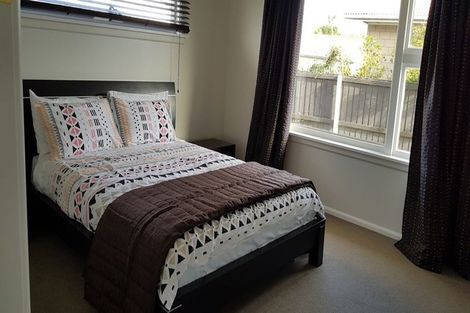 Photo of property in 15 Powell Crescent, Ilam, Christchurch, 8041