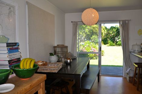 Photo of property in 8 Queen Street, Waihi Beach, 3611