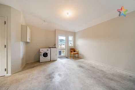 Photo of property in 19 Richmond Grove, Woburn, Lower Hutt, 5010