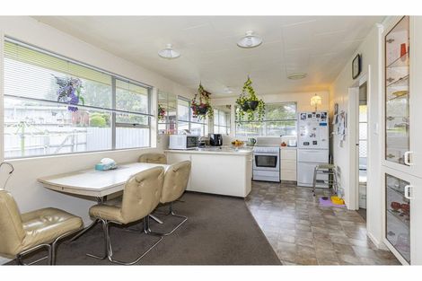 Photo of property in 6 Clyde Carr Crescent, Waimataitai, Timaru, 7910