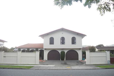Photo of property in 33 Waddington Drive, Naenae, Lower Hutt, 5011