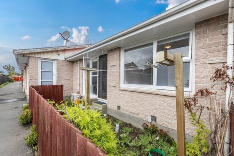 Photo of property in 2/98 Mathesons Road, Phillipstown, Christchurch, 8011