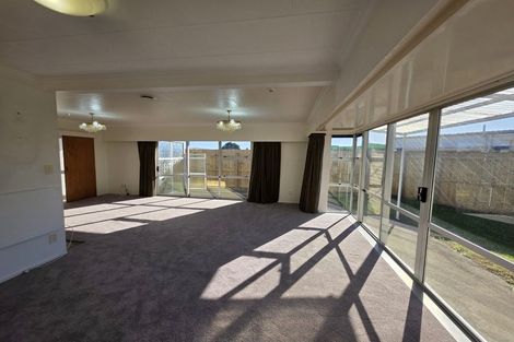 Photo of property in 2/19 Darnell Street, Fitzroy, New Plymouth, 4312