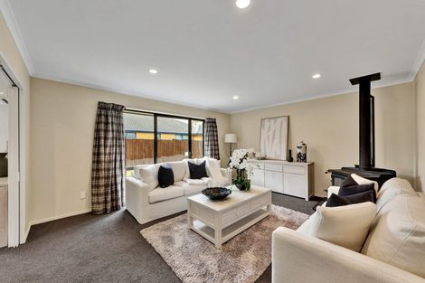 Photo of property in 4 Gainsborough Court, Rolleston, 7614