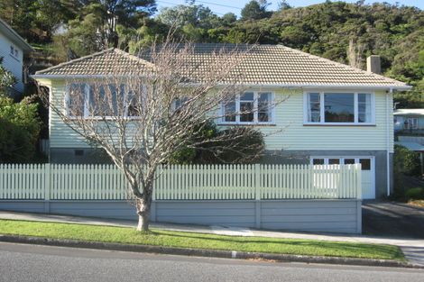 Photo of property in 101 Thomas Street, Stokes Valley, Lower Hutt, 5019