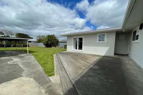 Photo of property in 23 Edwards Place, Terrace End, Palmerston North, 4410