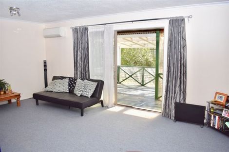 Photo of property in 53b Main North Road, Woodend, 7610