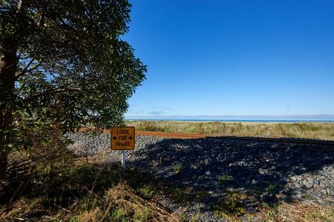 Photo of property in 1404 State Highway 1, Mangamaunu, Kaikoura, 7371