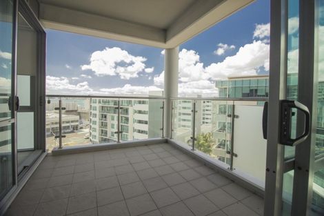 Photo of property in Scene Three Apartments, 807/30 Beach Road, Auckland Central, Auckland, 1010