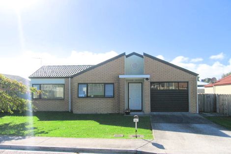 Photo of property in 35 Blueridge Close, Sunnyvale, Auckland, 0612
