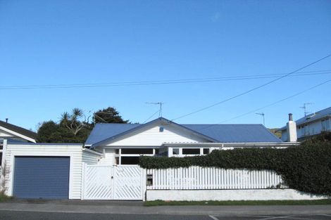 Photo of property in 63 Friend Street, Karori, Wellington, 6012