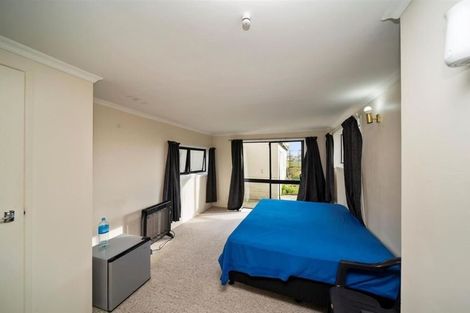 Photo of property in 301 High Street, Eltham, 4322