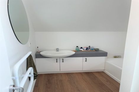 Photo of property in 8/240 The Terrace, Wellington Central, Wellington, 6011