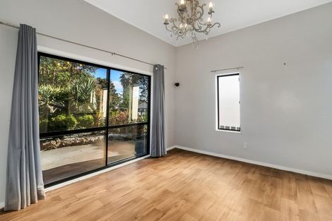 Photo of property in 25 Sunningdale Street, Wattle Downs, Auckland, 2103