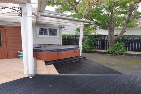 Photo of property in 5 Victor Street, Avondale, Auckland, 1026