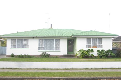 Photo of property in 22 Hillary Crescent, Maraenui, Napier, 4110