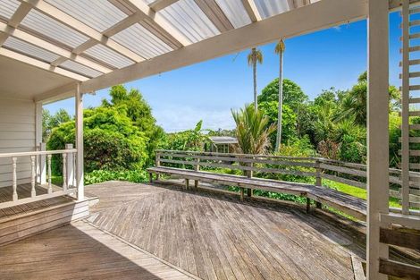 Photo of property in 124 Mahurangi East Road, Snells Beach, 0920