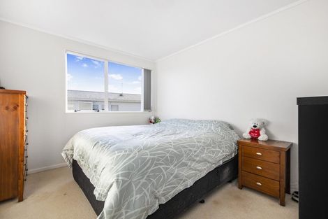 Photo of property in 1/14 Silver Creek Road, Weymouth, Auckland, 2103