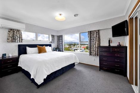 Photo of property in 5 Scott Street, Moturoa, New Plymouth, 4310