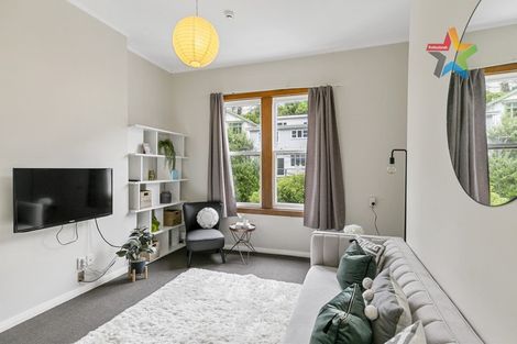 Photo of property in 25 Adams Terrace, Aro Valley, Wellington, 6021