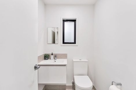 Photo of property in 128a Mcfaddens Road, St Albans, Christchurch, 8052