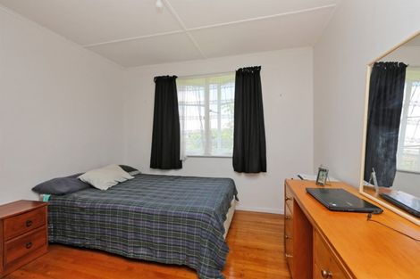 Photo of property in 6 Guy Street, Waipawa, 4210