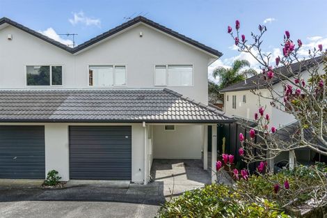 Photo of property in 2/49 Fields Parade, Oteha, Auckland, 0632