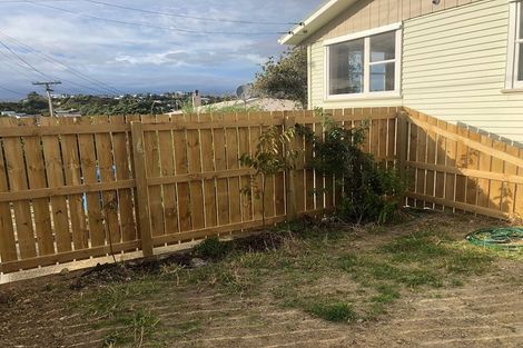 Photo of property in 27 Paenui Street, Titahi Bay, Porirua, 5022