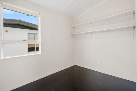 Photo of property in 17 Bream Bay Drive, Ruakaka, 0116