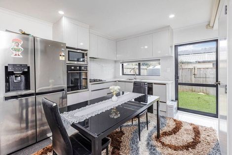 Photo of property in 23e Motatau Road, Papatoetoe, Auckland, 2025