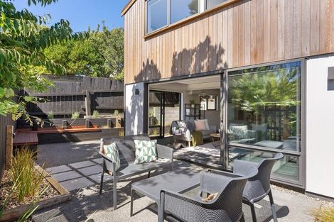 Photo of property in 43b Mandalay Terrace, Khandallah, Wellington, 6035