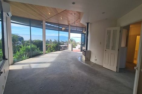 Photo of property in 4 Savoy Road, Orewa, 0931