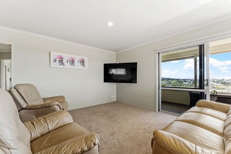Photo of property in 12 Rishworth Avenue, Stanmore Bay, Whangaparaoa, 0932