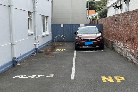 Photo of property in Olympus Flats, 1/280 Oriental Parade, Oriental Bay, Wellington, 6011