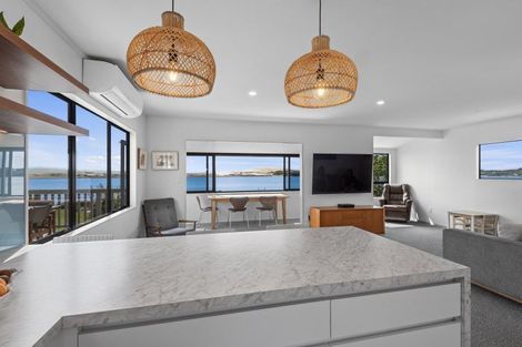 Photo of property in 43 Lincoln Street, Mangawhai Heads, Mangawhai, 0505