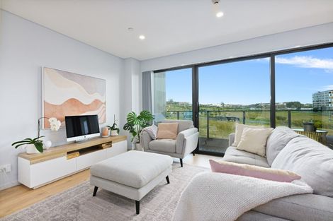 Photo of property in 205/3 Kaipiho Lane, Albany, Auckland, 0632
