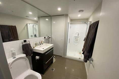 Photo of property in Nouvo Apartments, 2j/21 Rugby Street, Mount Cook, Wellington, 6021