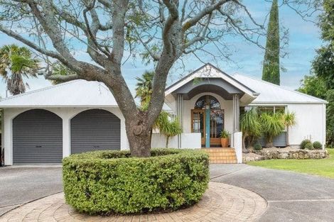 Photo of property in 138 Te Mata Road, Havelock North, 4130